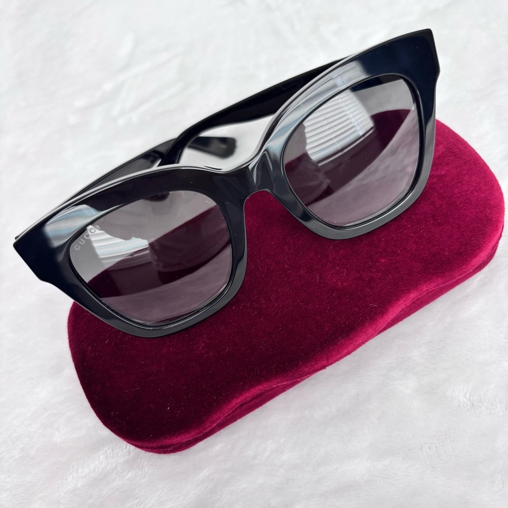 GUCCI GG0029S Black Oversize Square Fashion Sunglasses--NEW - Picture 4 of 15